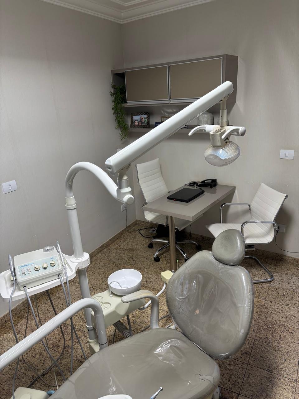 Consultório do Dr. Alexandro Bortoletto, em Piracicaba